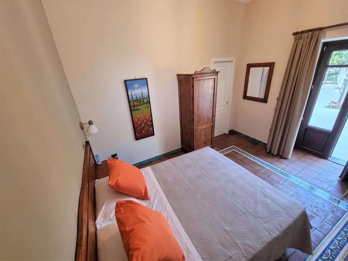 Casa Fifina Rooms Sant'Egidio del Monte Albino Exteriör bild