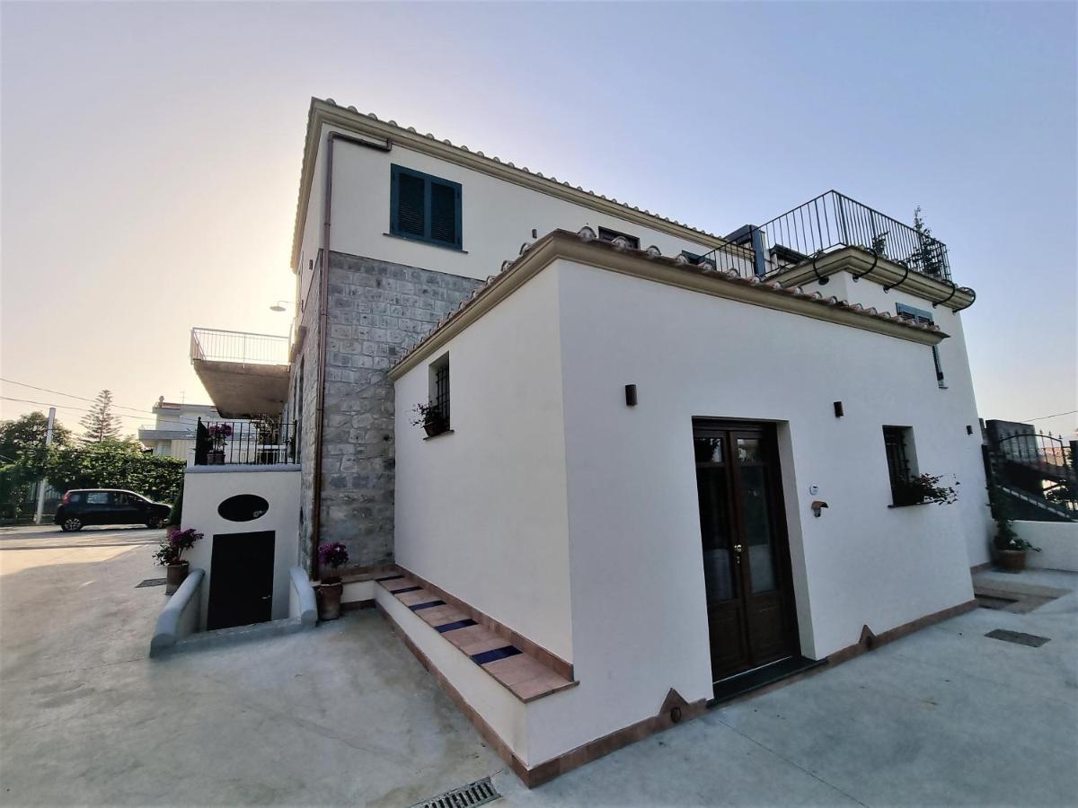 Casa Fifina Rooms Sant'Egidio del Monte Albino Exteriör bild